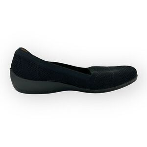 NWOT Lifestride Immy Wedge Flats Black Womens 8